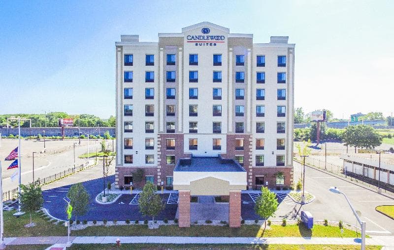 Candlewood Suites Hartford Downtown 2