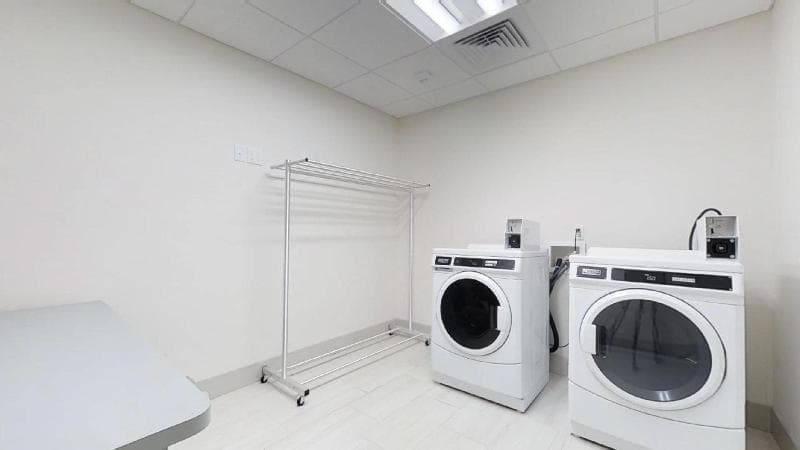 Holiday Inn Express And Suites Chalmette - N Orleans 2