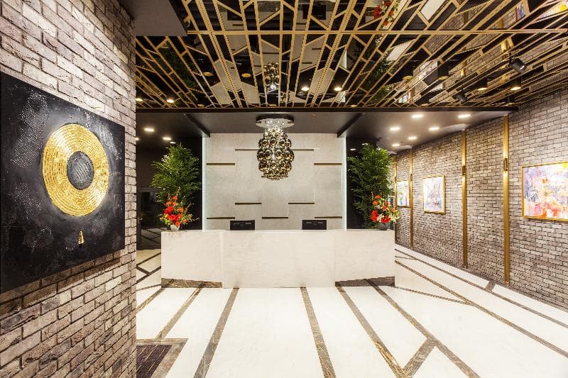 Hotel Platinia Luxury Suites 3