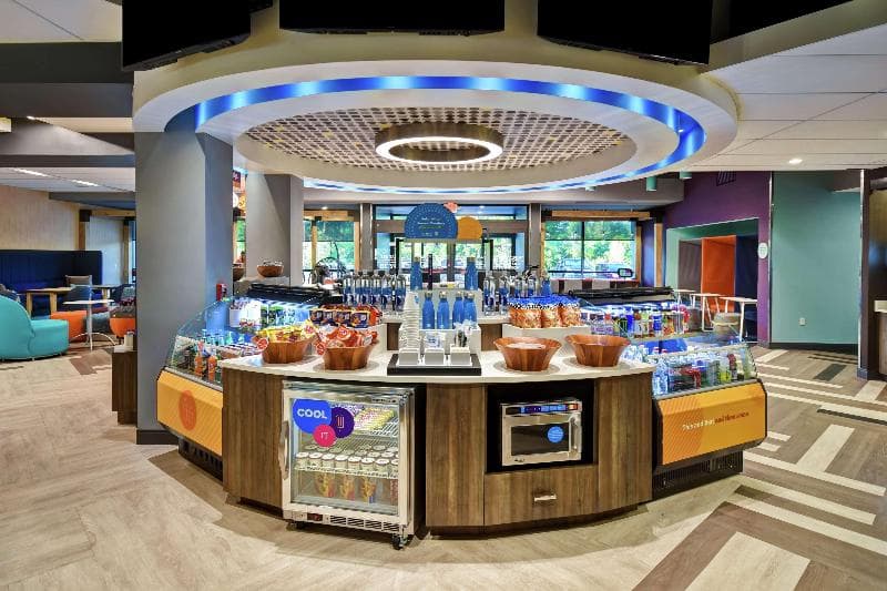 Tru by Hilton Sterling Heights Detroit 2