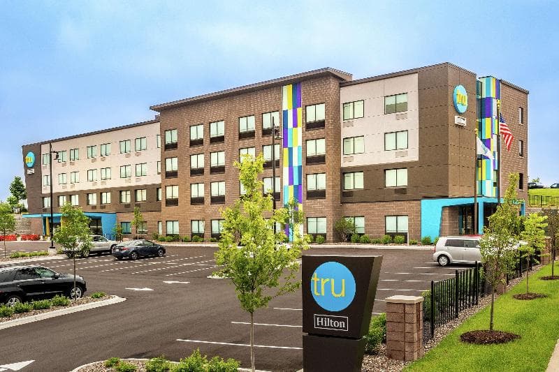 Tru by Hilton Madison West photo 1