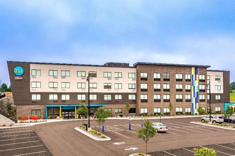 Tru by Hilton Madison West 2