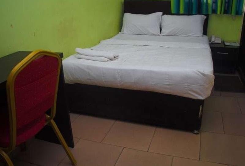Ikeja Transit Hotel 5