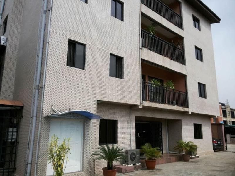 Ed Scob Suites main