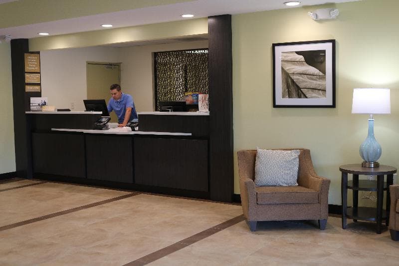 Candlewood Suites Goodlettsville 5