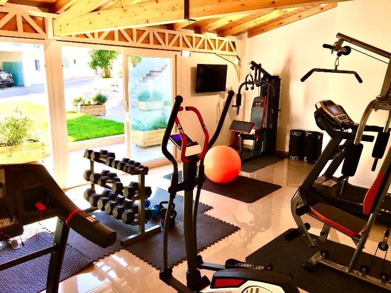 Palapart Gikas Suites And Studios 3