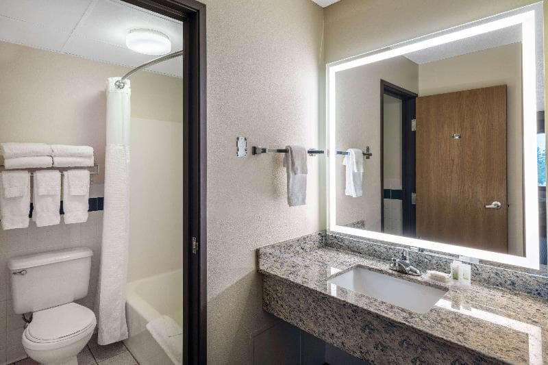 Americinn By Wyndham Two Harbors Near Lake Superior 3