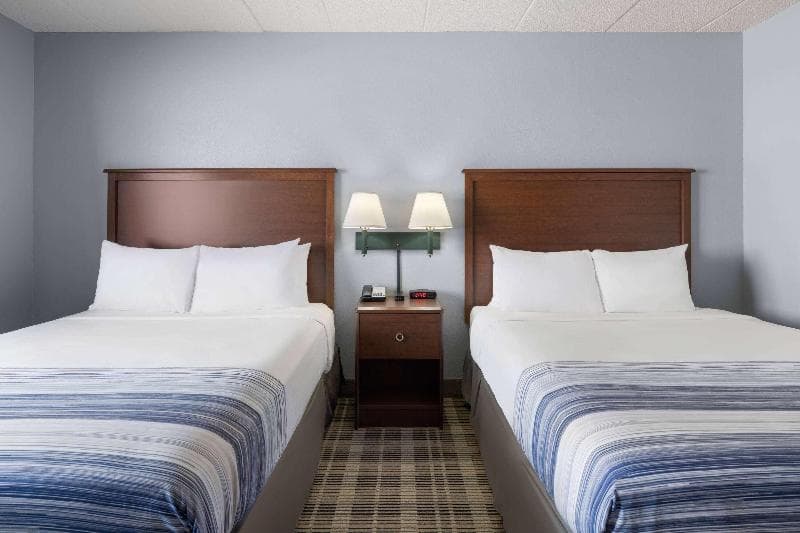 Americinn By Wyndham Stuart 3