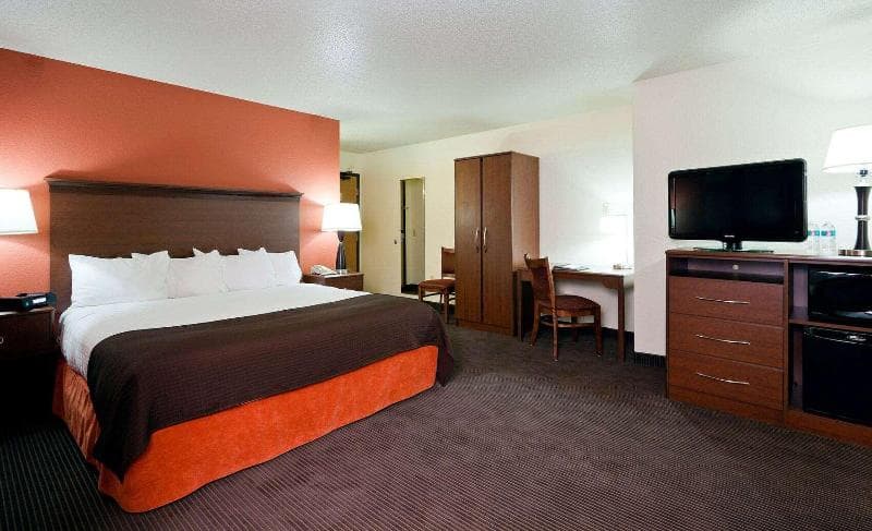 Americinn By Wyndham Manitowoc 5