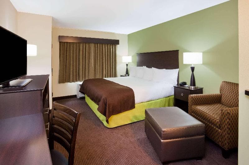Americinn By Wyndham Dewitt 3