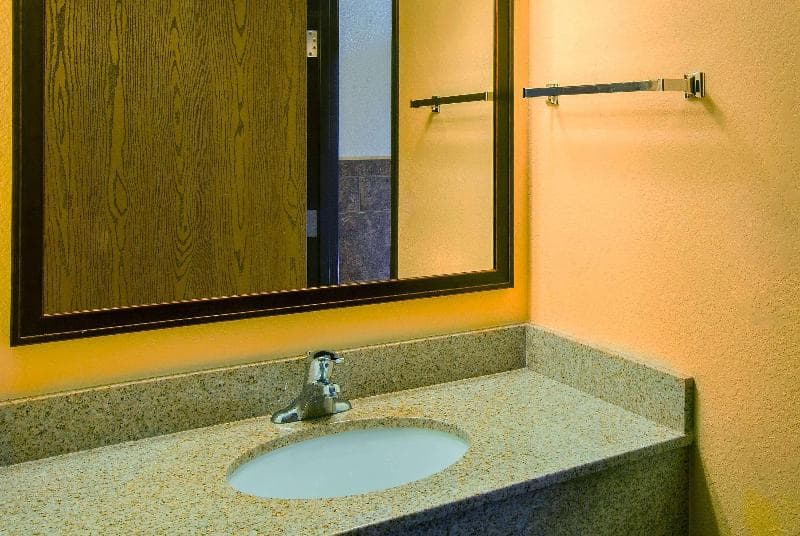 AmericInn by Wyndham Chamberlain Conference Center 3