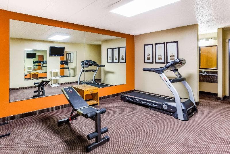 AmericInn by Wyndham Menomonie 2