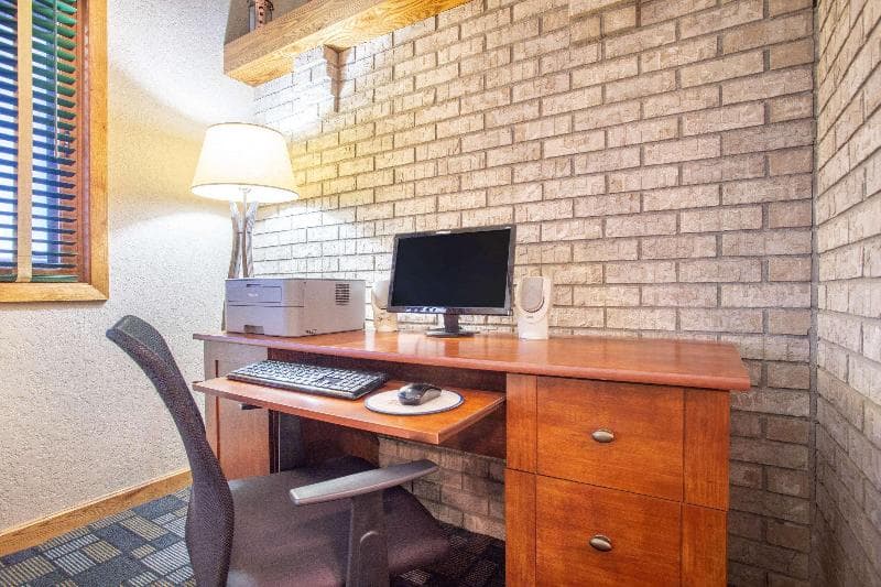 AmericInn by Wyndham Hayward photo 1