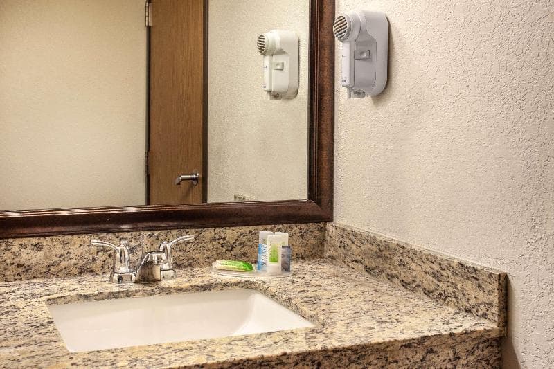 AmericInn by Wyndham White Bear Lake St. Paul 5