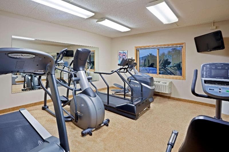 AmericInn by Wyndham Chanhassen 2