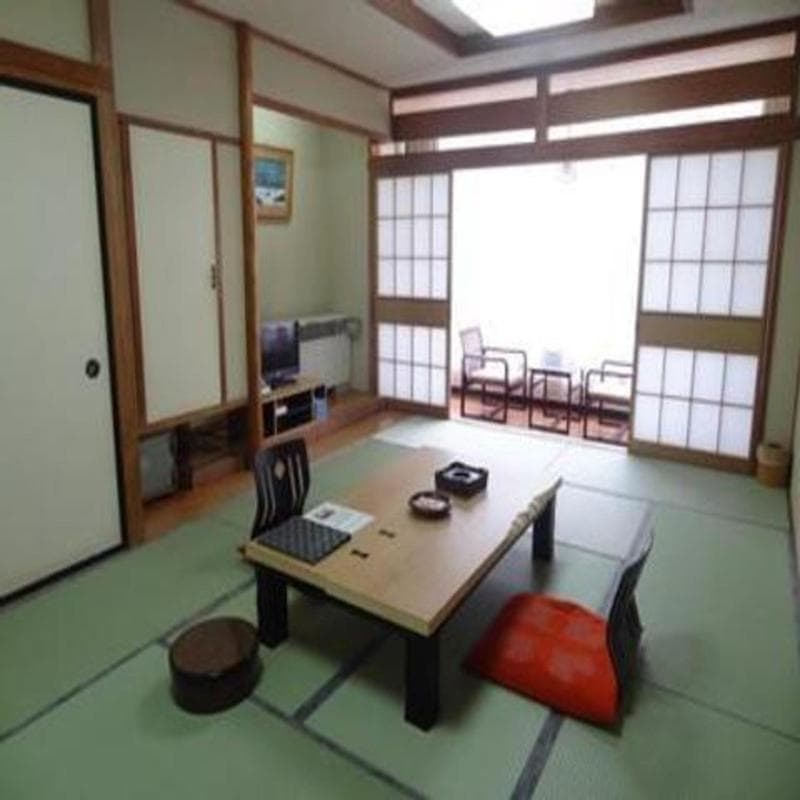 Yamaneya Ryokan photo 1