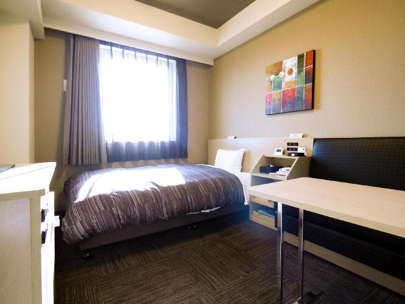 Hotel Route-Inn Ebina Ekimae 2