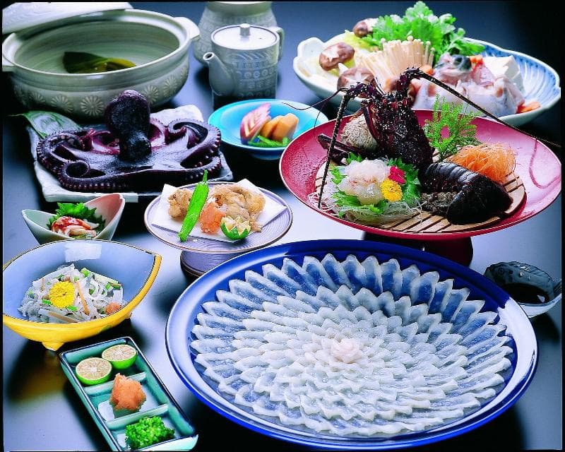 Shinojima Royal Hotel Kasuiso 2
