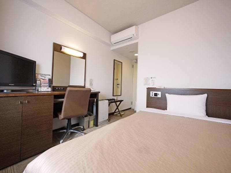 Hotel Route-Inn Handakamezaki 2