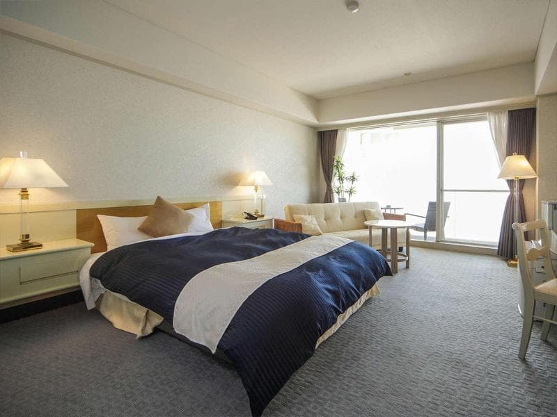Livemax Resort Setouchi Seafront 4