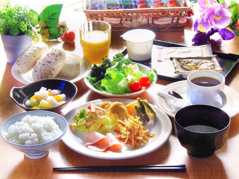 Hotel Route Inn Toyohashi Ekimae 2