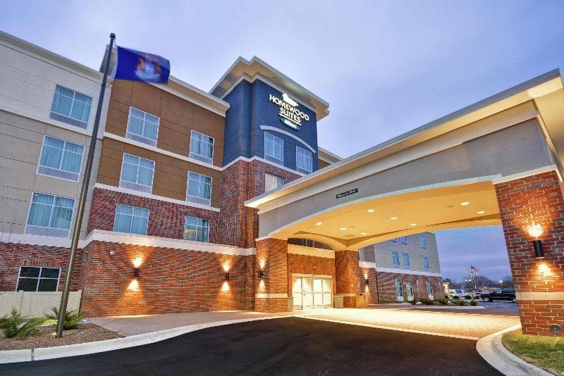 Homewood Suites by Hilton Warren Detroit photo 1