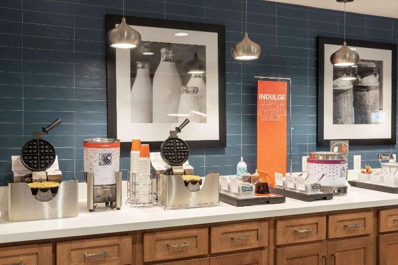 Hampton Inn & Suites Xenia Dayton 3