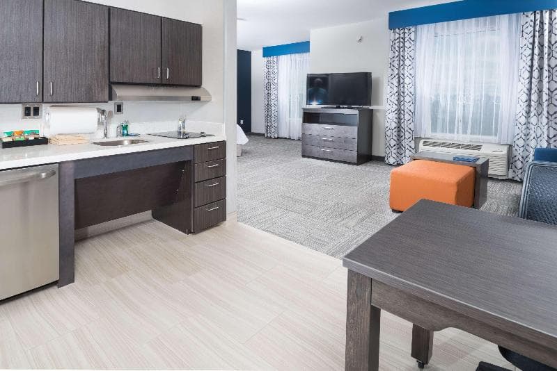 Homewood Suites by Hilton Tulsa Catoosa 5