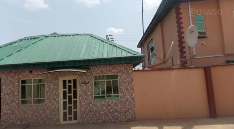 Duckland Hotel And Suites Ltd main