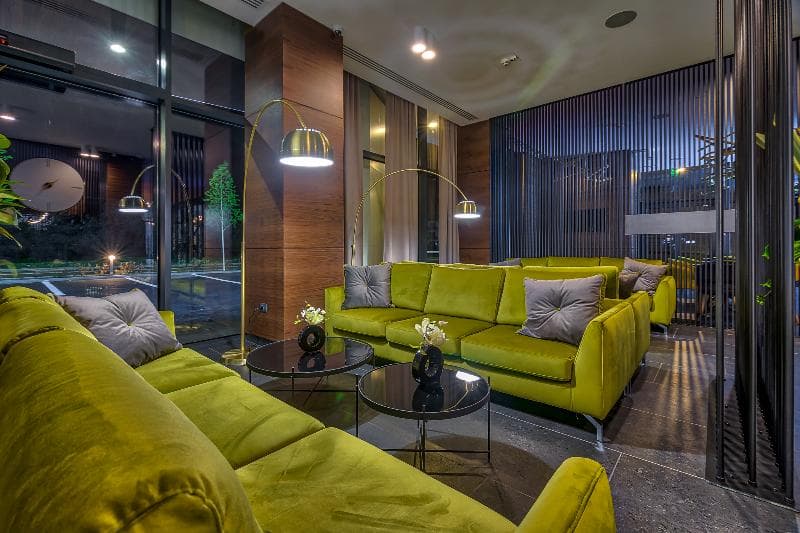 Nyota Hotel 5
