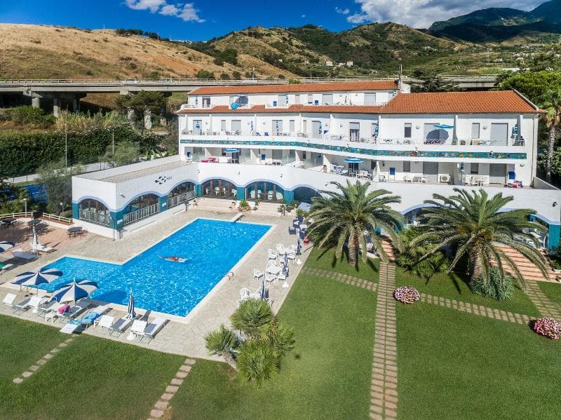 Hotel Poseidon 3