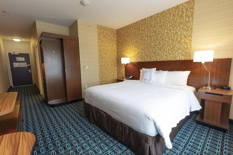 Fairfield Inn & Suites Atlanta Woodstock 3