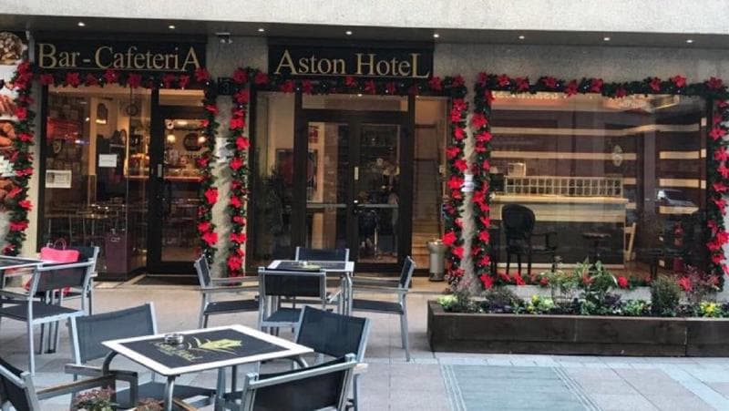 Aston Hotel 3