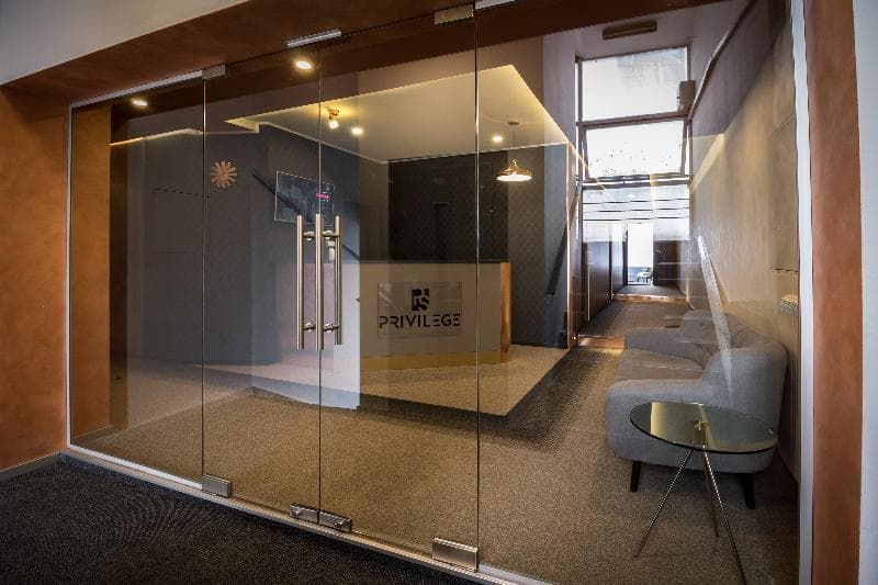 Privilege Suites By Central Park 4