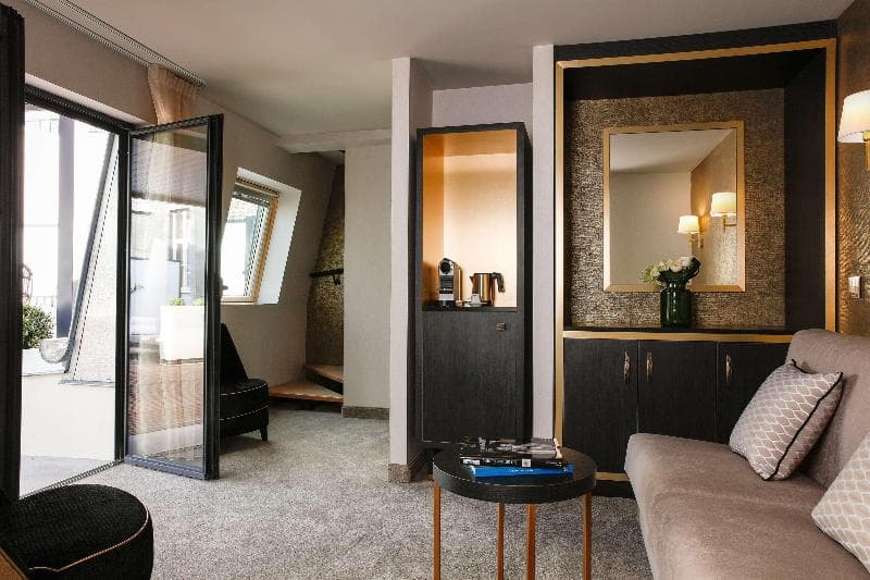 Niepce Paris Hotel, Curio Collection by Hilton 3