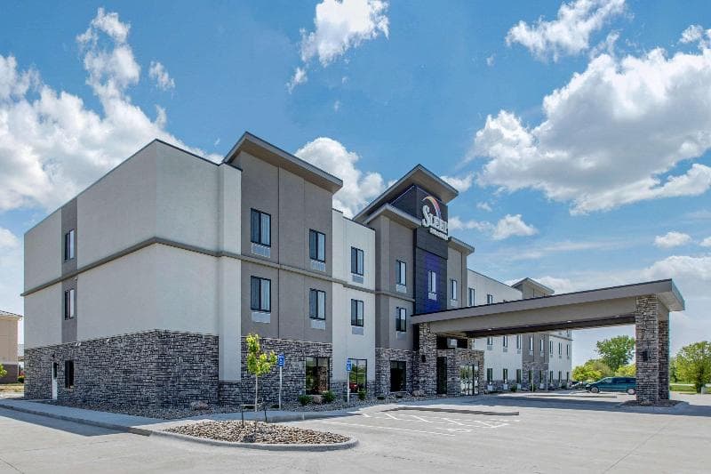 Sleep Inn & Suites photo 1