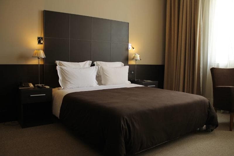Tana Hotel main