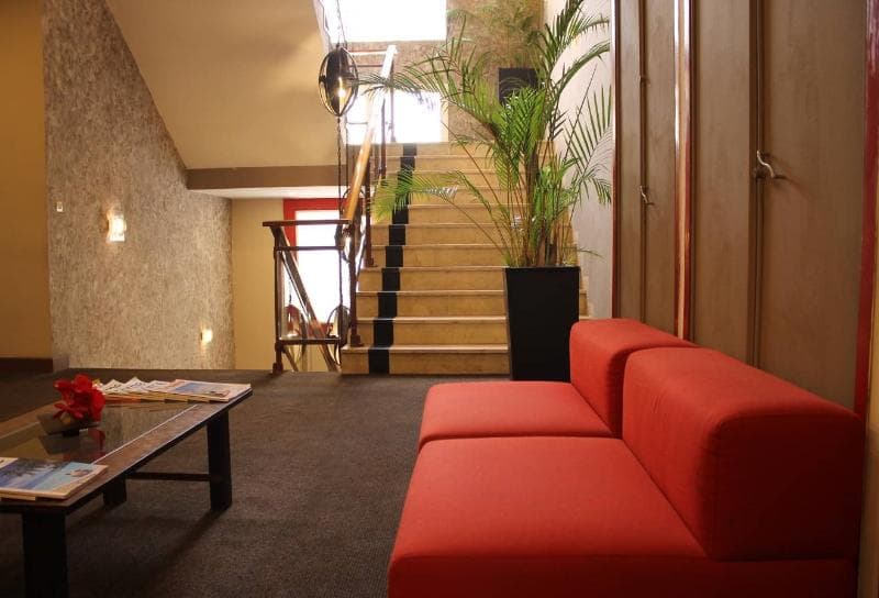 Tana Hotel 5