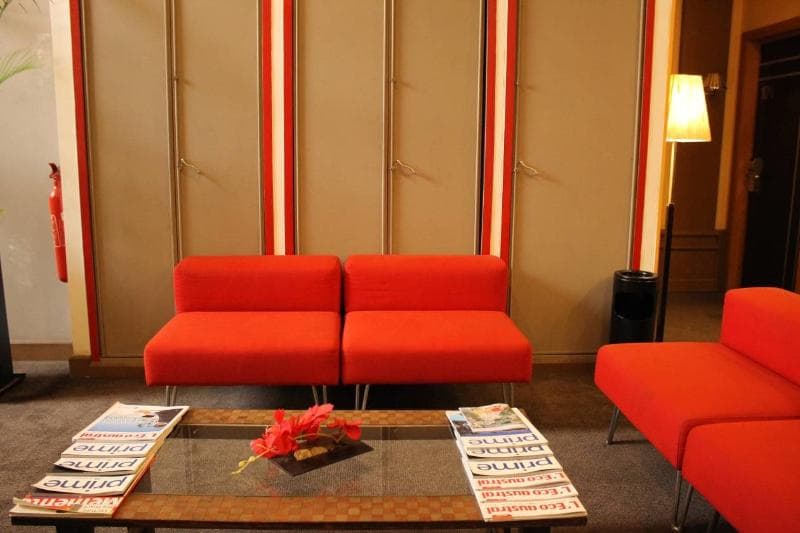 Tana Hotel 4