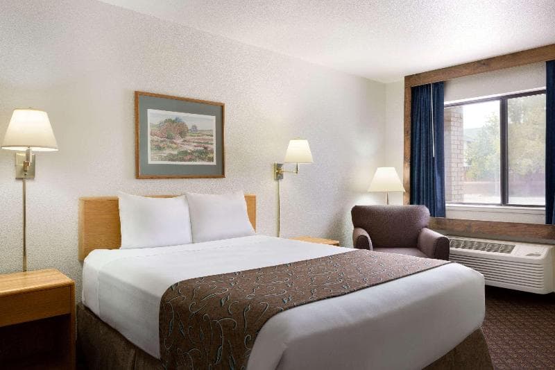 Travelodge By Wyndham Belen 3