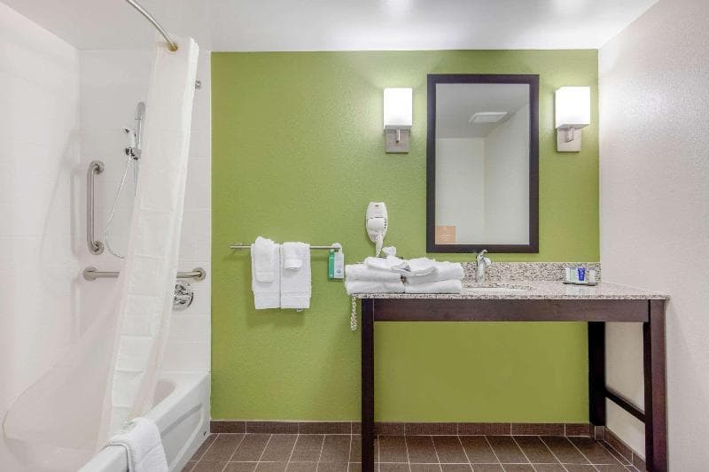 Sleep Inn Saint Louis Airport 3