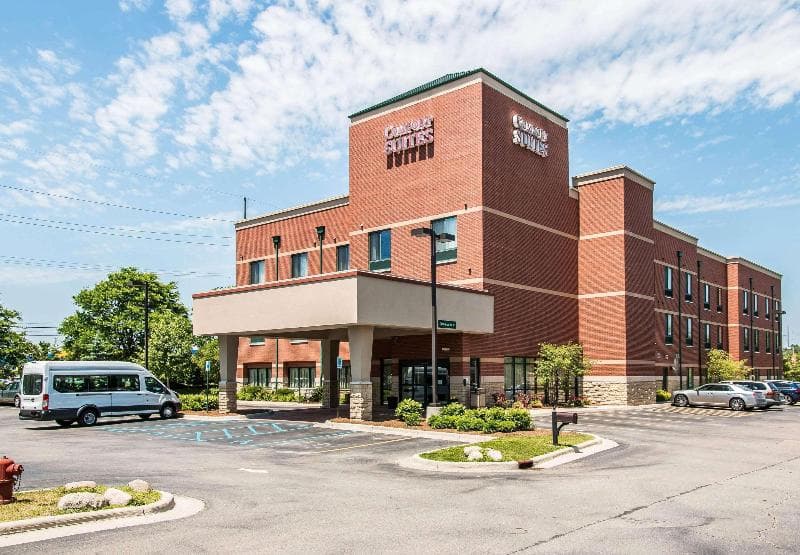 Comfort Suites 3
