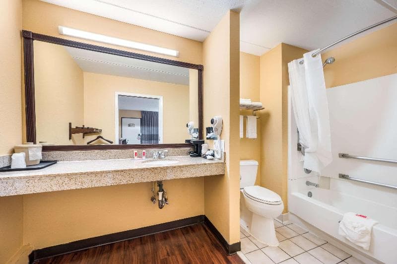 Econo Lodge photo 1