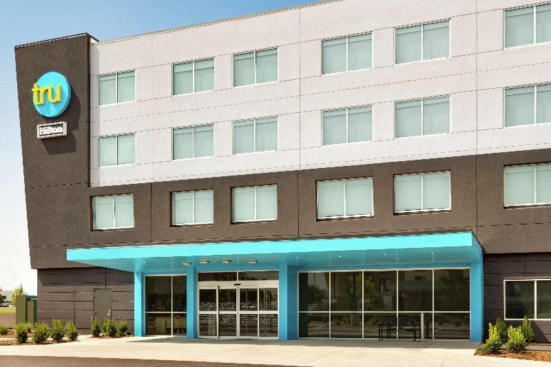 Tru by Hilton Wichita Northeast photo 1