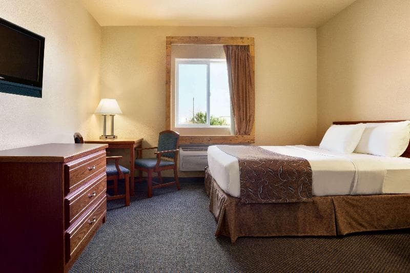 Travelodge By Wyndham Gillette 2