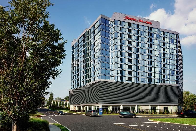 Hampton Inn & Suites Teaneck Glenpointe, NJ 3