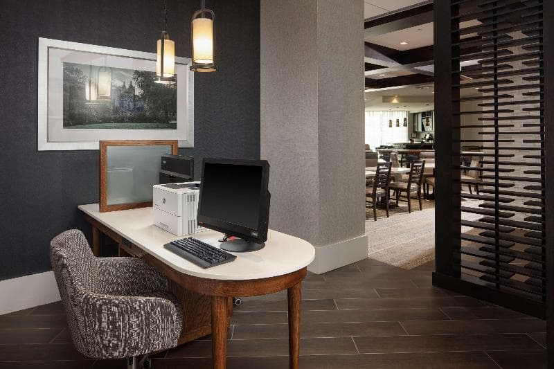 Homewood Suites by Hilton Teaneck Glenpointe