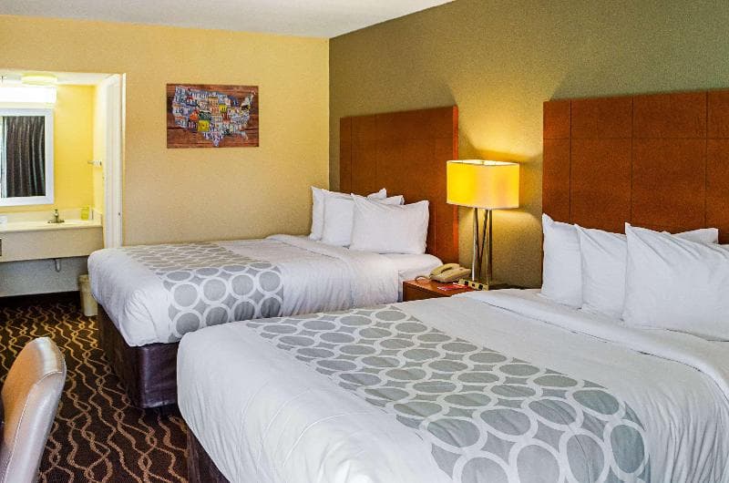 Econo Lodge Inn & Suites Hardeeville-I-95 5