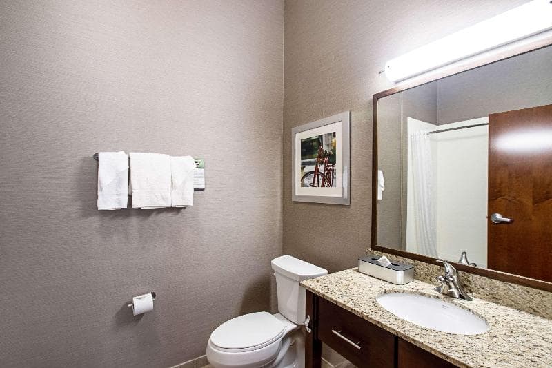 Mainstay Suites Madison Monona photo 1