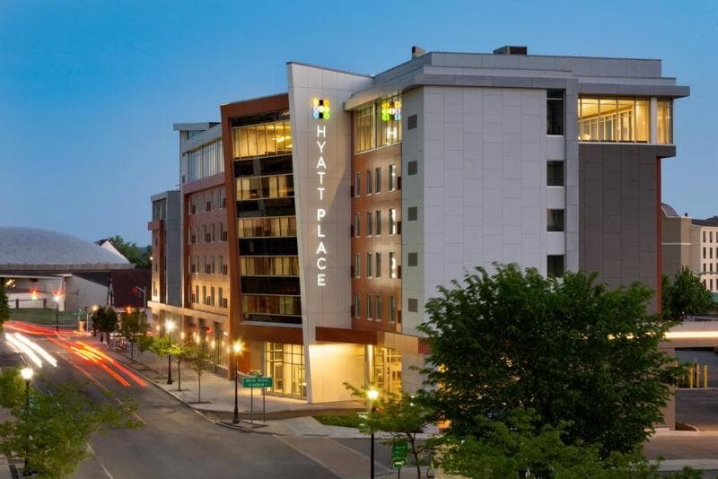 Hyatt Place Niagara Falls 1